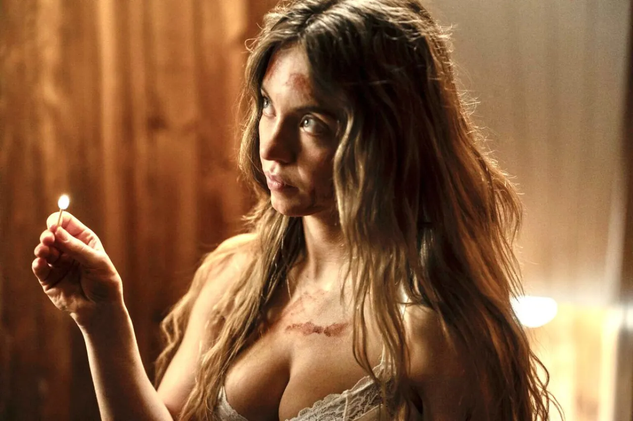 Review: Sydney Sweeney's 'The Housemaid' Emerges as 2025's Most Unhinged Comedy