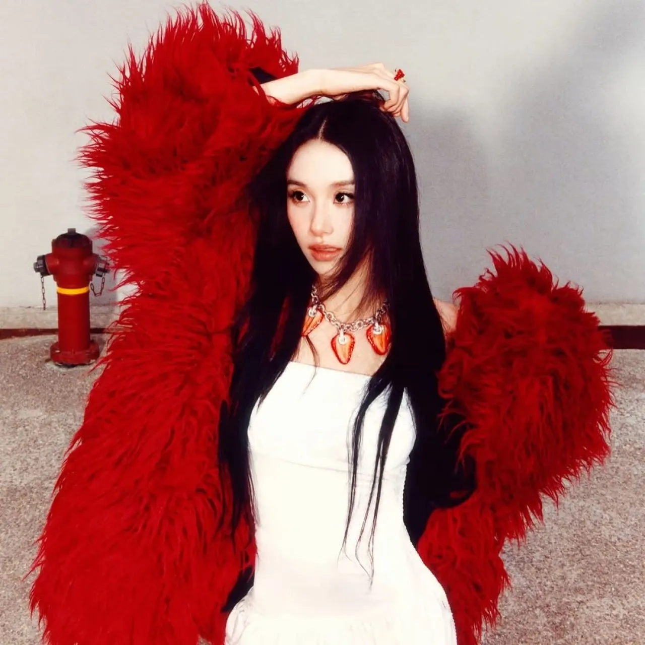 Chaeyoung's 'LIL FANTASY vol 1' Named One of 2025's Best Non-English Albums by Teen Vogue