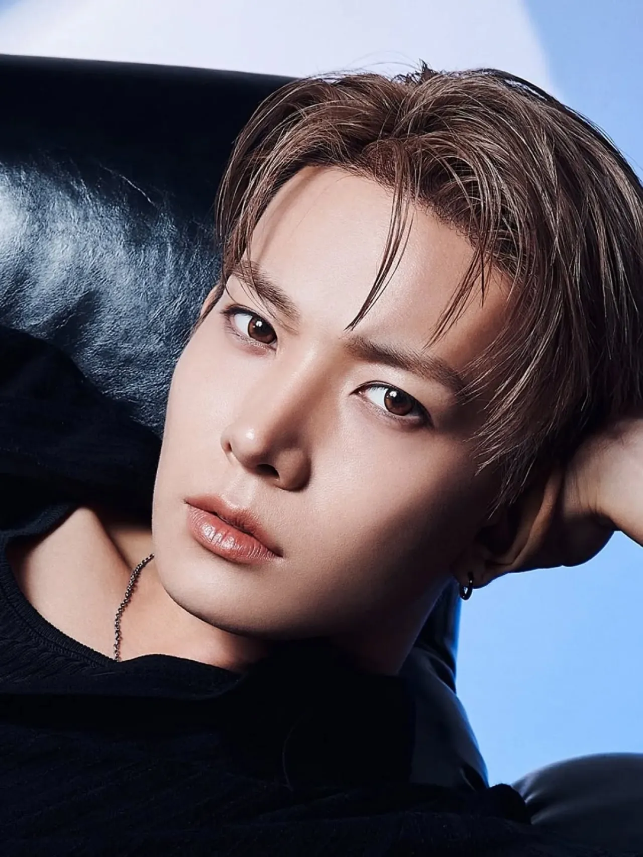 ENHYPEN's Heeseung Captivates Fans with Stunning Photoshoot for QRSESSED