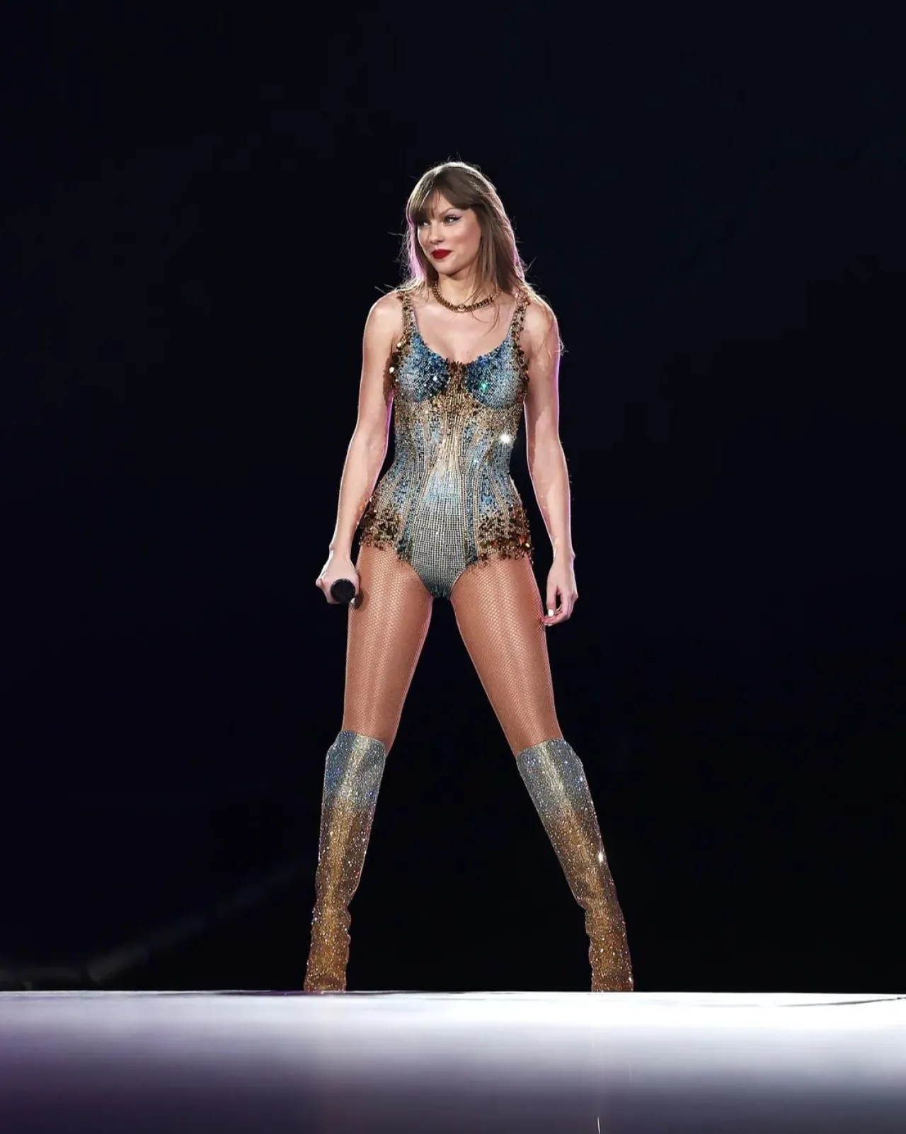 Taylor Swift's Intense Eras Tour Workout Routine Revealed in New Documentary