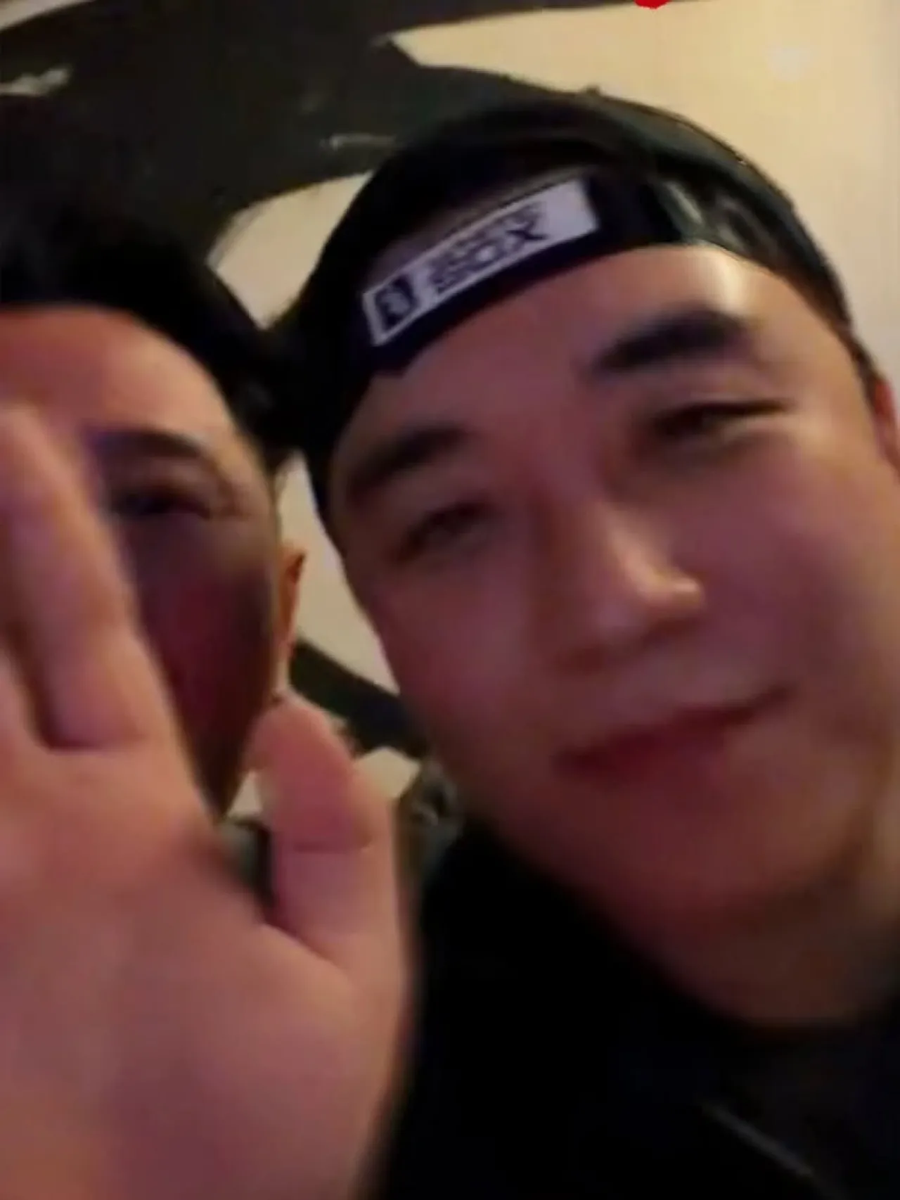 G-Dragon Announces Launch of New Agency, The Black Label, for Solo Career