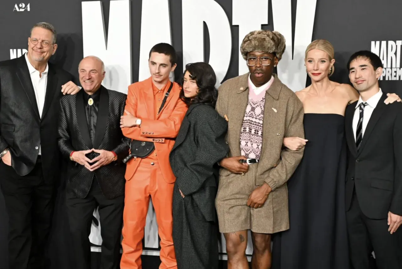 Timothée Chalamet's Immersive Acting Style Praised by Co-Star Odessa A'Zion