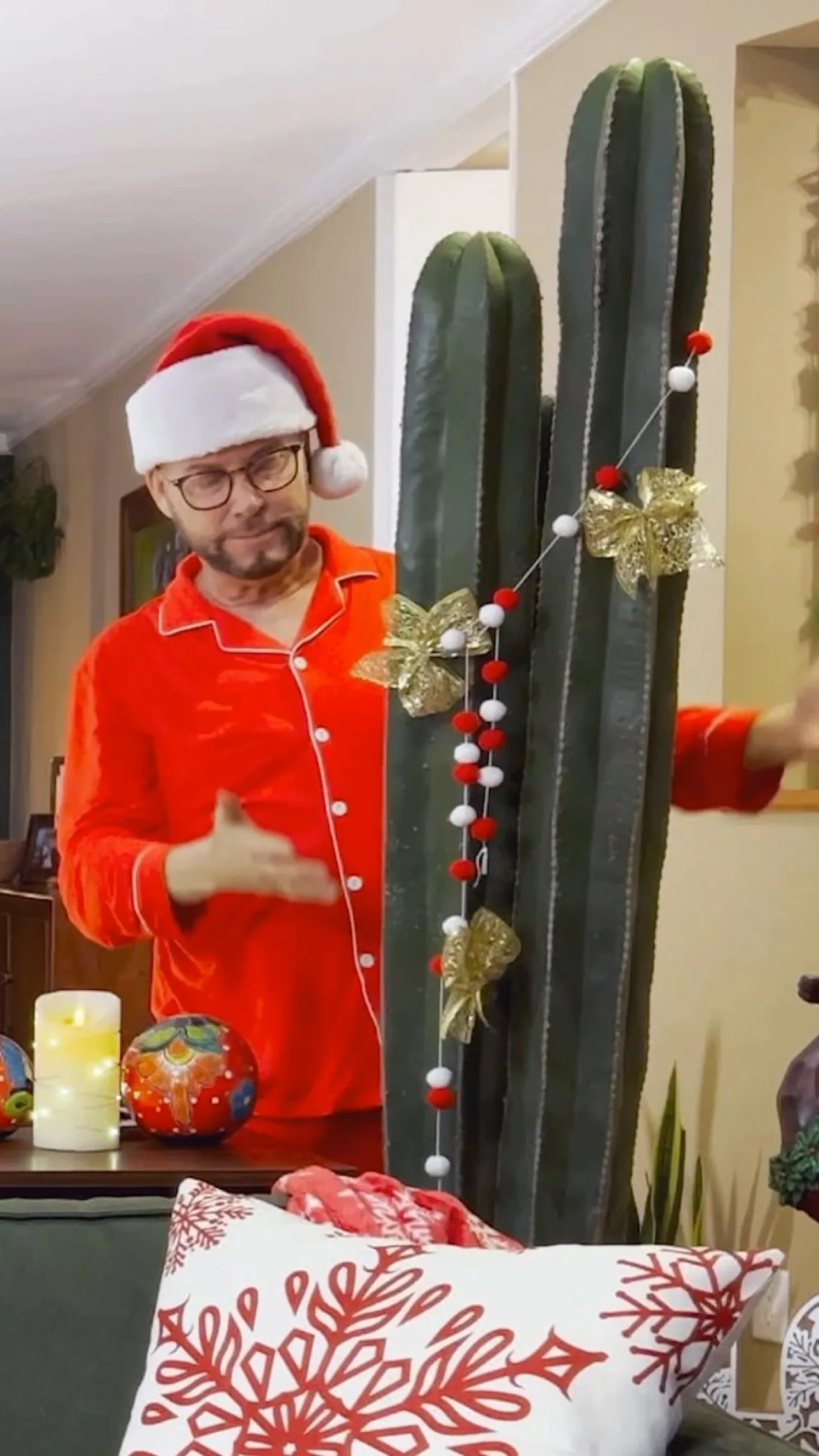 90 Day Fiancé Couples Clash Over Holiday Decorations on Pillow Talk