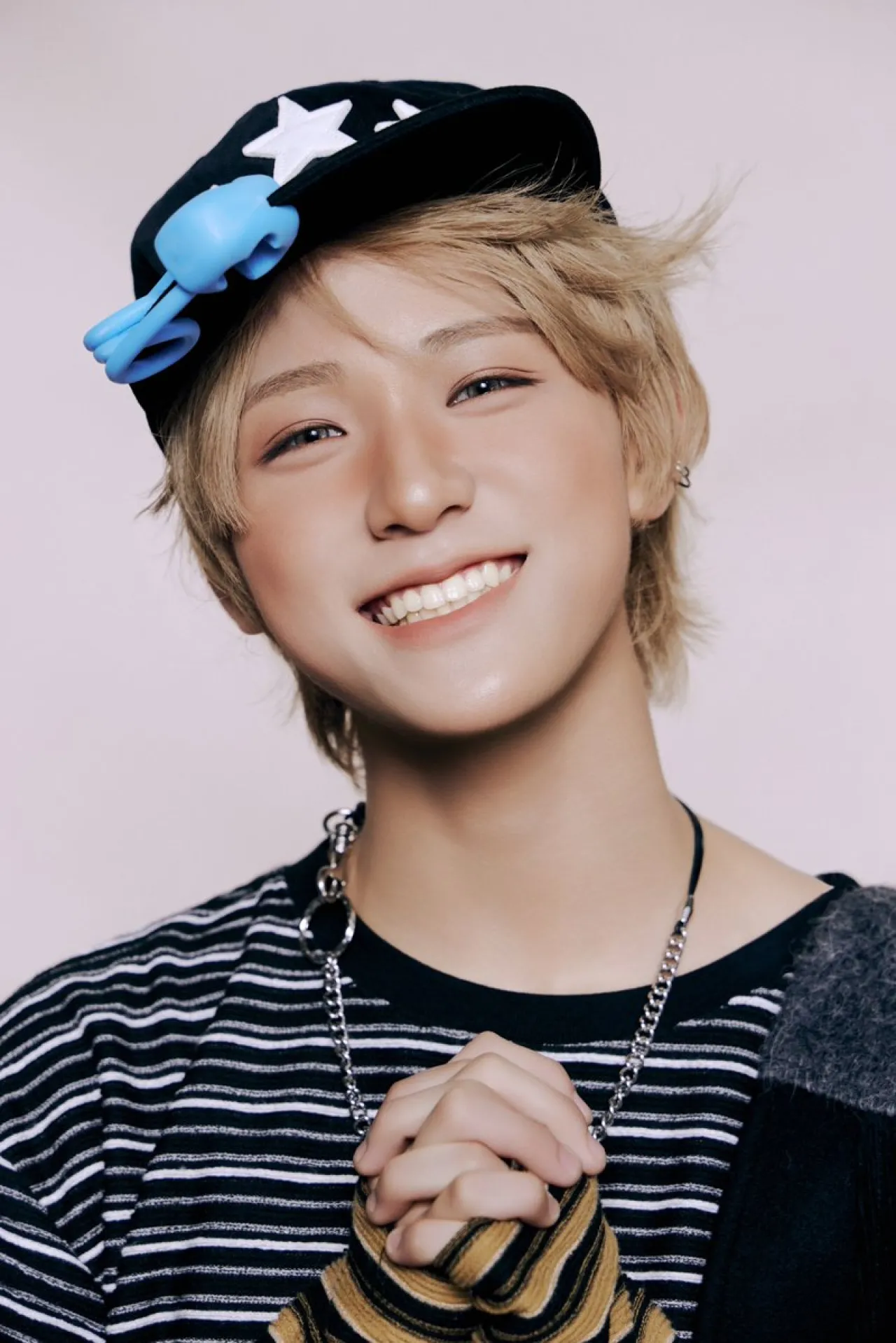 Japanese Boy Band Member DAISUKE of AHOF Celebrates 16th Birthday