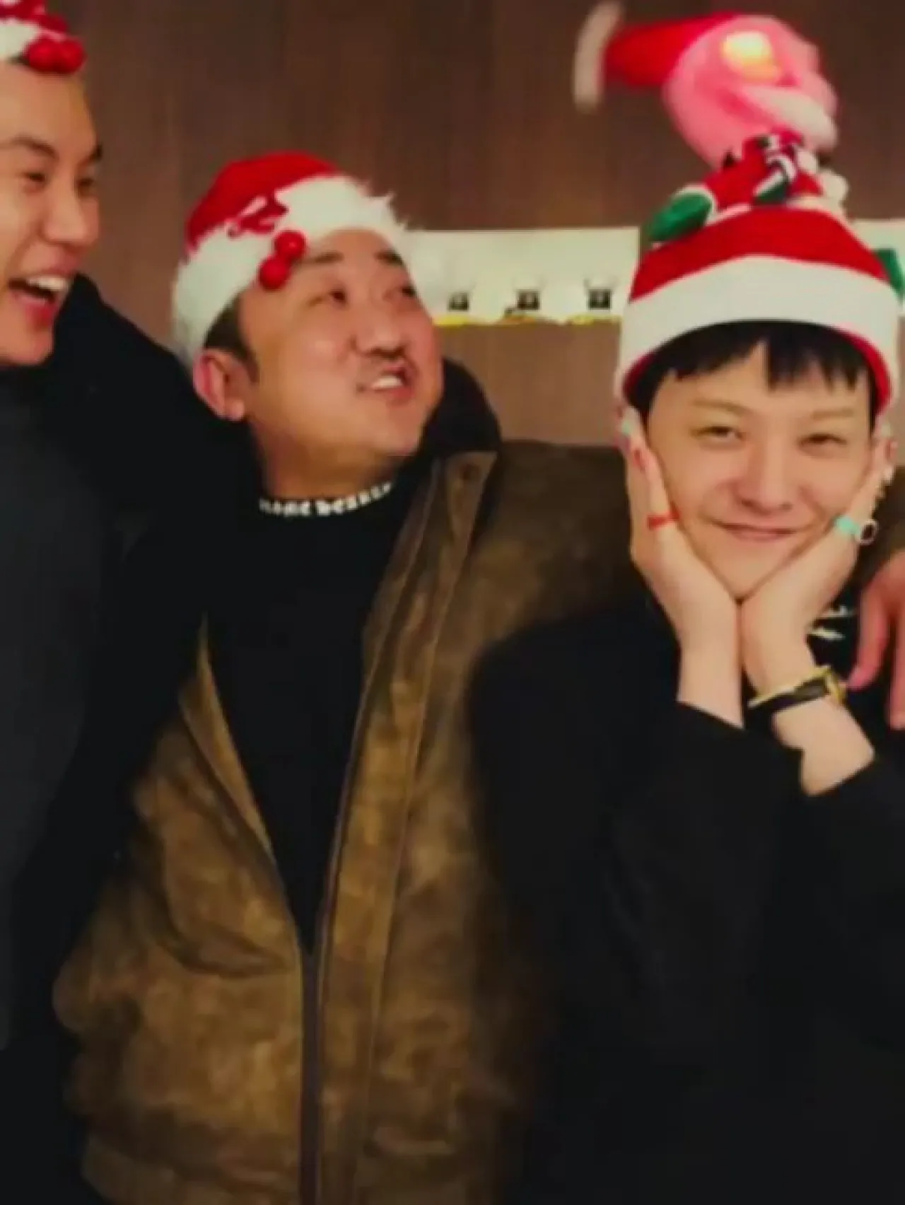 G-Dragon Announces New Music and Major Label Partnership